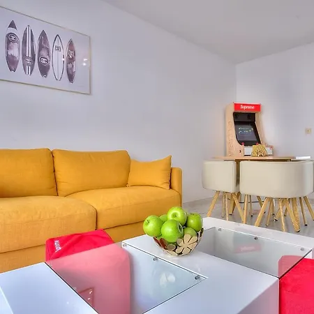 Luxury 4 Stars With 2 Terraces, Croisette Cannes