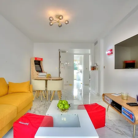 Luxury 4 Stars With 2 Terraces, Croisette Cannes